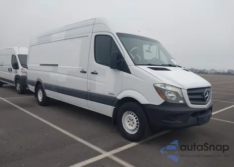 2016 Mercedes-Benz Sprinter 2500 High Roof from USA, damaged, VIN WD3PE8DD0GP250748